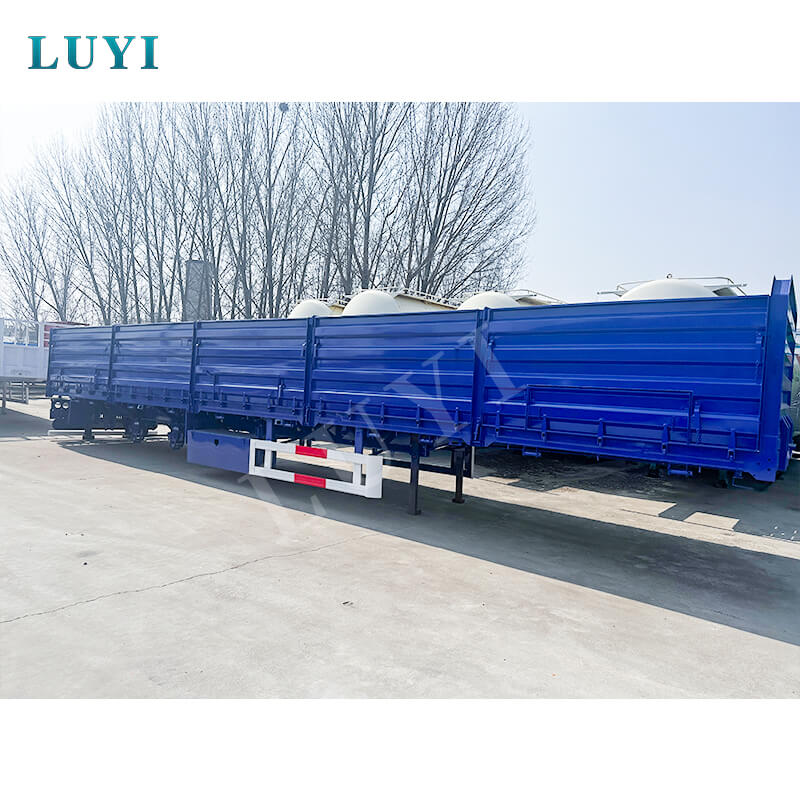 Luyi 3-axle detachable side panel semi-trailer successfully shipped to Zambia, deepening China-Africa logistics cooperation