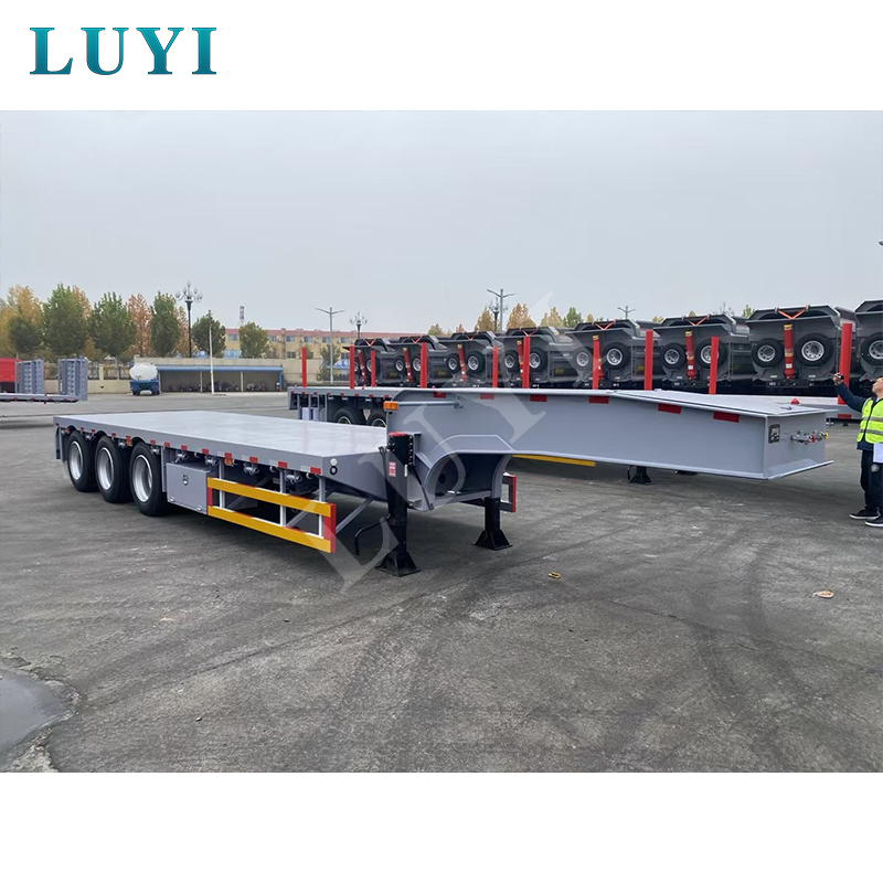 Focus on High-Quality Transportation! Aruban Clients Conduct On-Site Visit, Prefer LUYI 3-Axle Flatbed Semi-Trailers