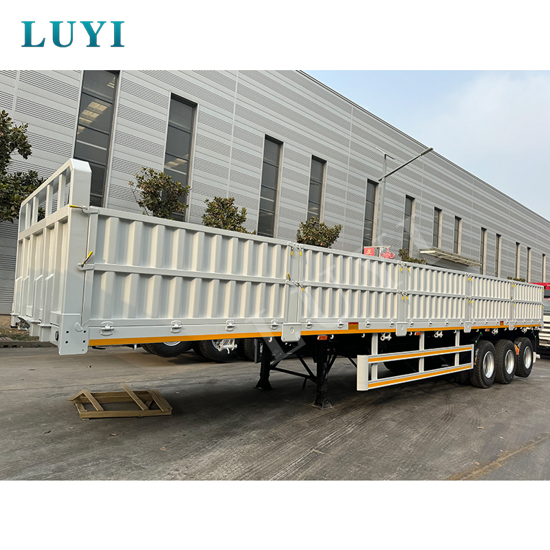 Deepening International Cooperation: Slovenian Merchants Visit Luyi Factory to Discuss 3-Axle Side Wall Semi-Trailers