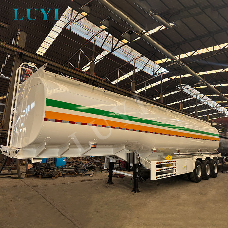LUYI 3-Axle Fuel Tanker: Engineered for Uncompromising Safety and Efficiency