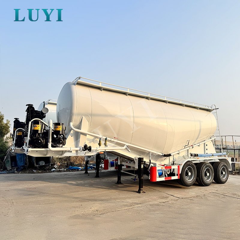 LUYI 45-ton Semi-trailer With Air Compressor For Dry Powder Tanks