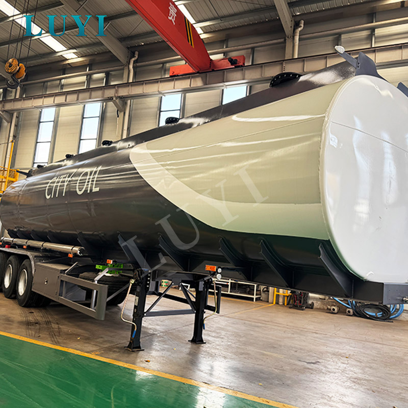 LUYI factory price  3-Axle 40,000-Liter Oil Tank Semi-Trailer