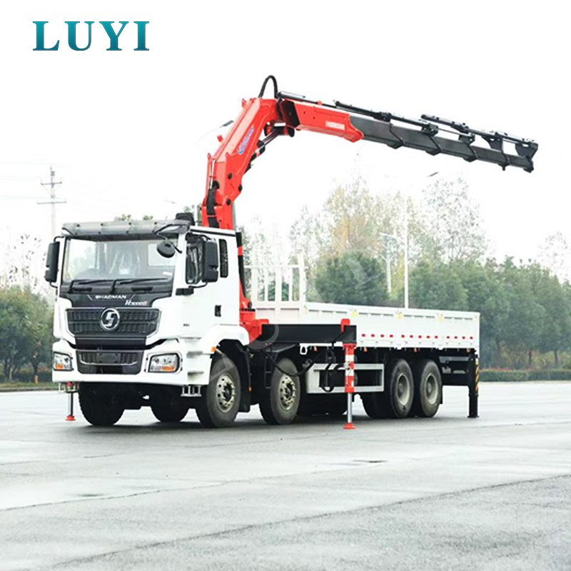Shacman 8*4 15-ton, 16.5-ton, 28-ton Crane Truck With Folding Arm